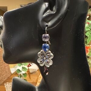 MARIANA Elegant Silver and Blue Floral Drop Earrings